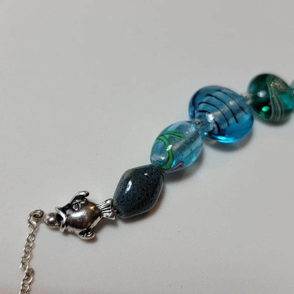 Beaded Chic Necklace Sealife Avon Signed SAQ Silver Tone Nautical Lampwork